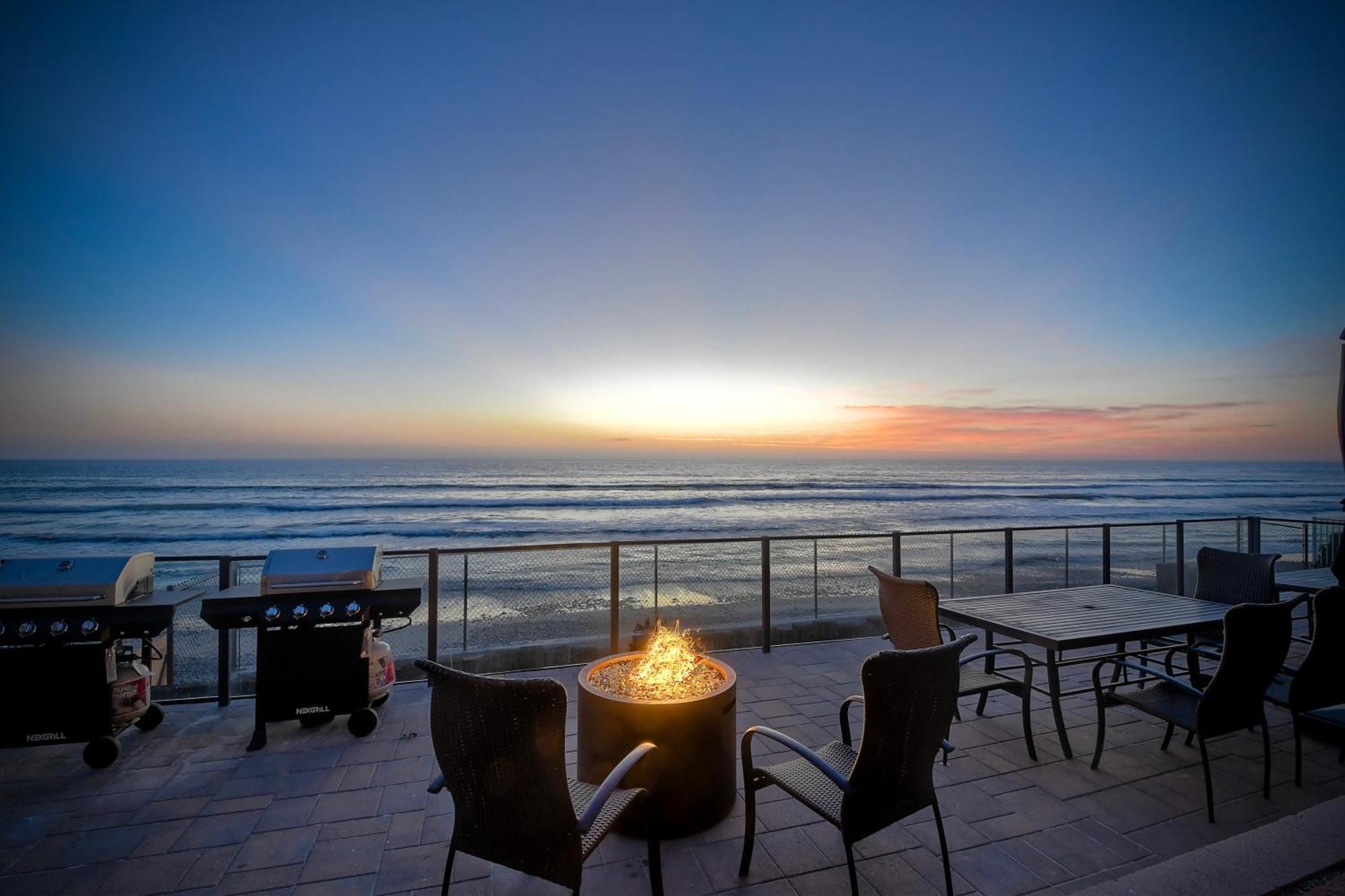 Oceanfront Getaway Ocean Views Fire Pit Bbq Beach Access Daire Carlsbad Dış mekan fotoğraf