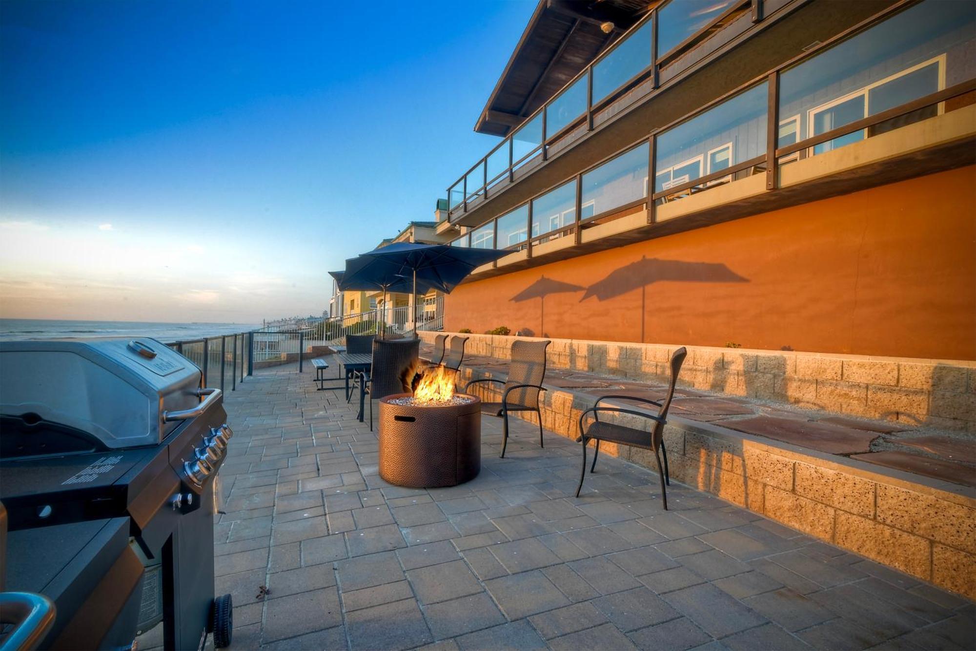 Oceanfront Getaway Ocean Views Fire Pit Bbq Beach Access Daire Carlsbad Dış mekan fotoğraf