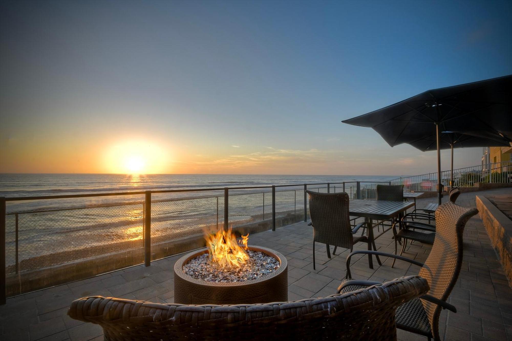 Oceanfront Getaway Ocean Views Fire Pit Bbq Beach Access Daire Carlsbad Dış mekan fotoğraf